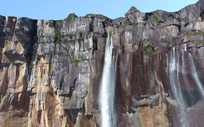 Angel_Falls, Kerepakupai_Vena, Waterfall_3D, Photogrammetry, Drone_Capture, Venezuela_Nature, Digital_Twin, Environmental_Simulation, Terrain_Mapping, GIS_Ready, Unity_Ready, Unreal_Engine, VR_Training, High_Res_Scan, Industry_4_0, Technical_Asset, Infrastructure_3D, Precision_Mapping